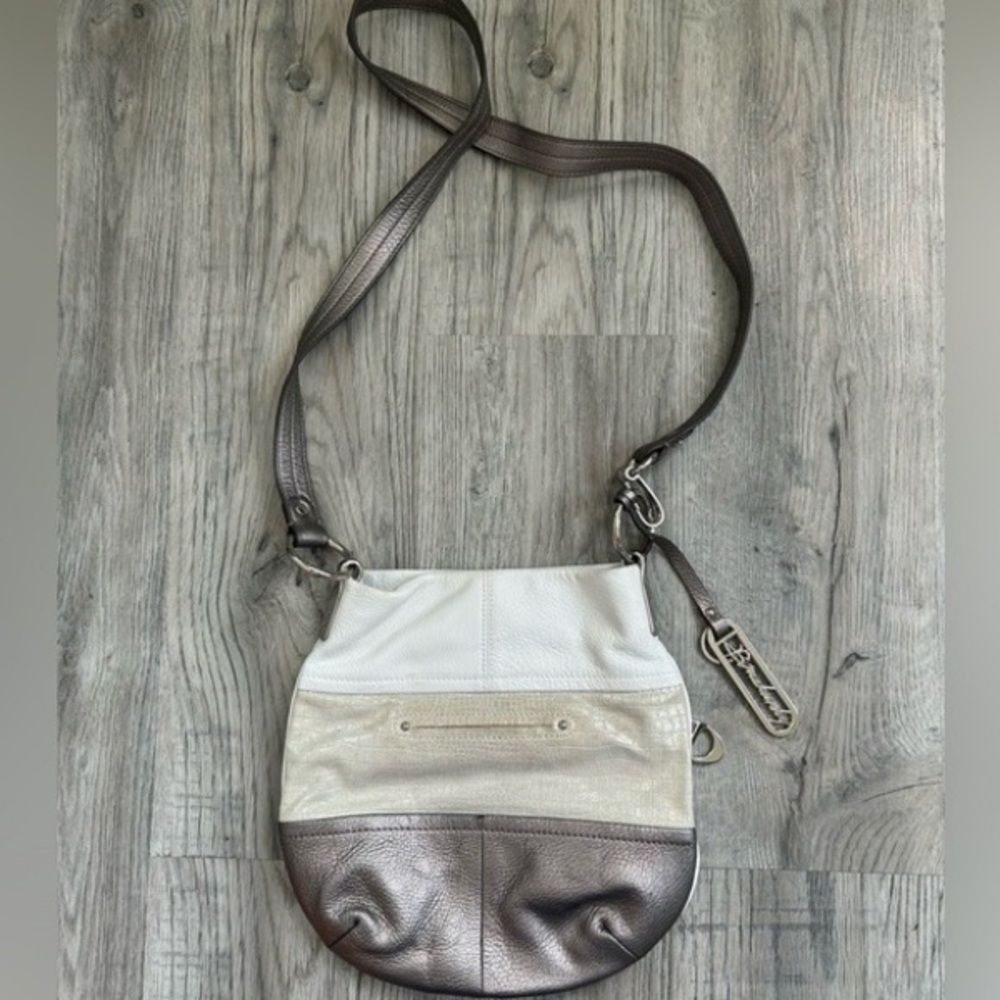 Stylish Women's Leather Crossbody Bag - Gray and Cream - Picture 2 of 6